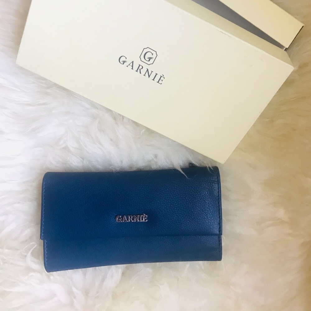 Cobalt blue wallet NWOT